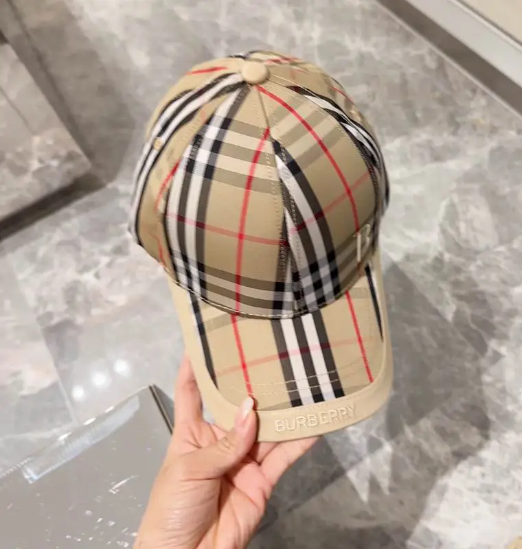 Burberry cap (67)